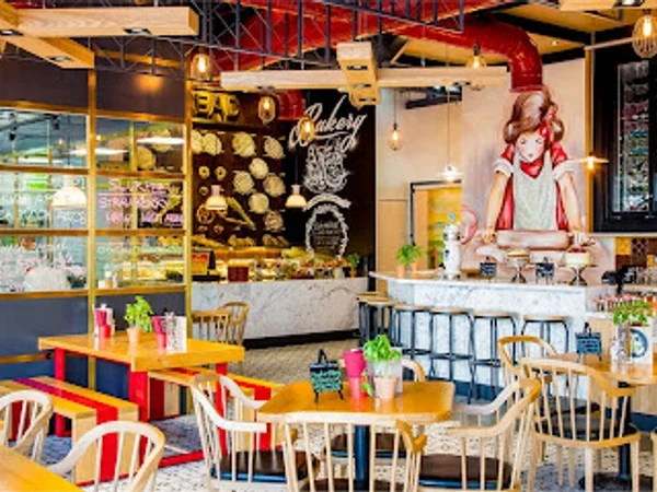 BreadHouse Bistro & Bakery