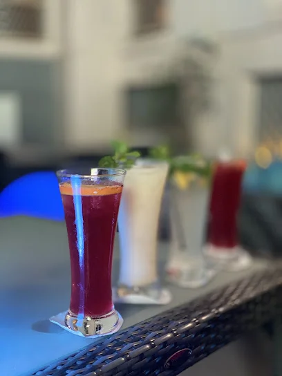 Garden Lounge