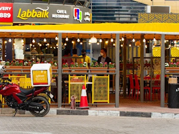 Labbaik Cafe & Restaurant - Sheikh Zayed Rd