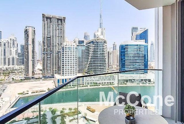 Studio Apartment in Peninsula Three