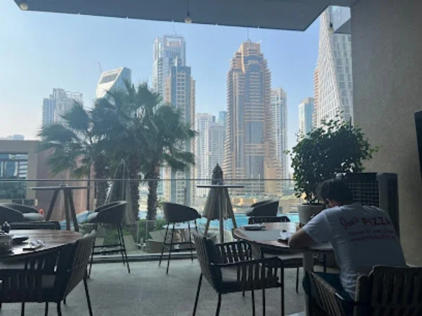 AMARA LOUNGE