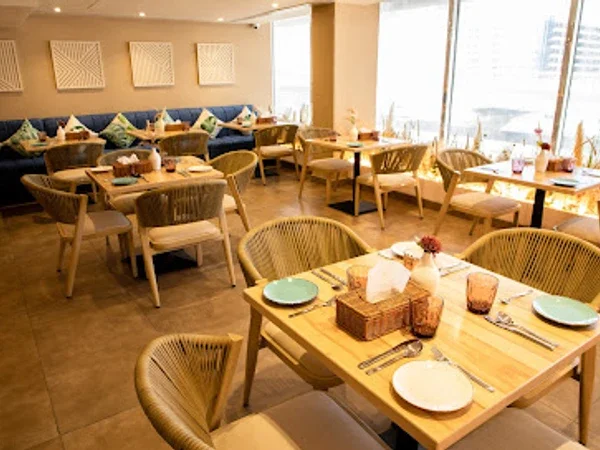 Miti Restaurant & Cafe