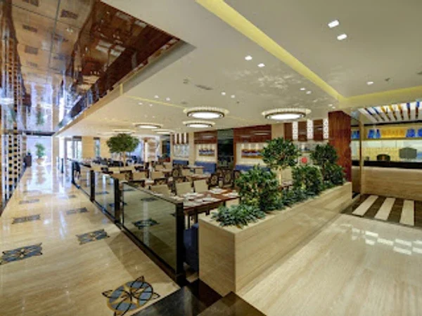 Al Safadi Restaurant Umm Al Sheif