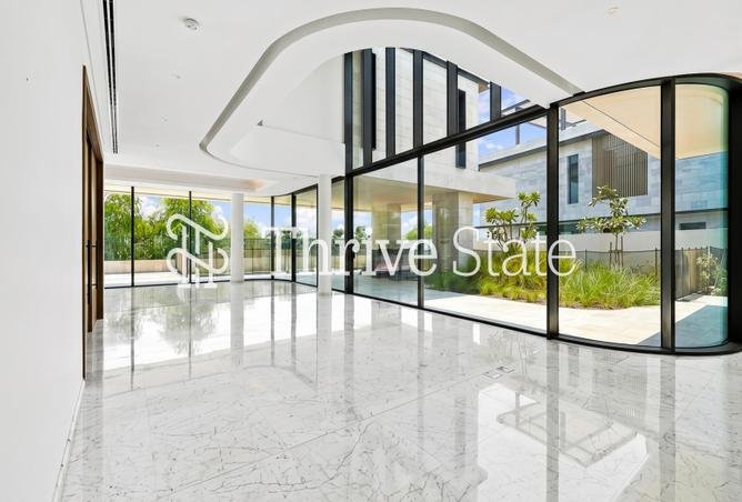 5BR Villa in Elysian Mansions