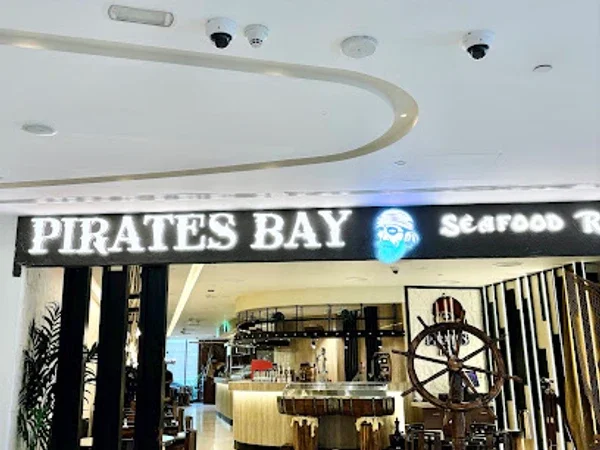 Pirates Bay Seafood Restaurant LLC