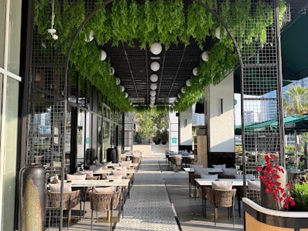 Alnawafeer Restaurant