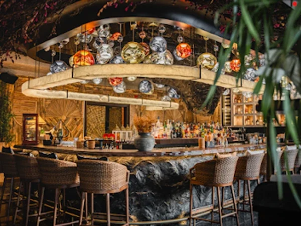 Romeo Lane Dubai