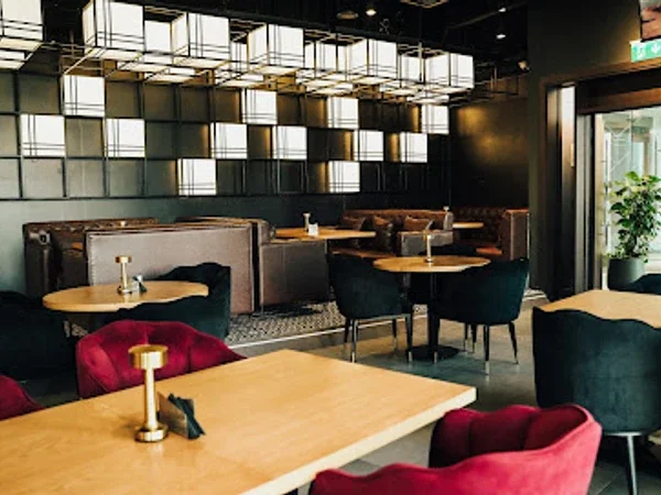 Mogao Restobar & Lounge