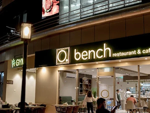 Bench Restaurant & Cafe