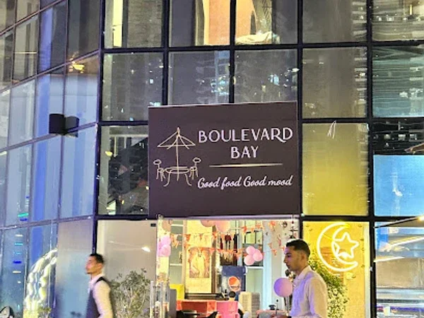 Boulevard Bay
