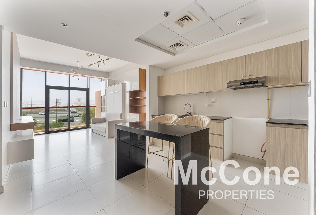 Квартира с 2 спальнями — Binghatti West Boutique Suites