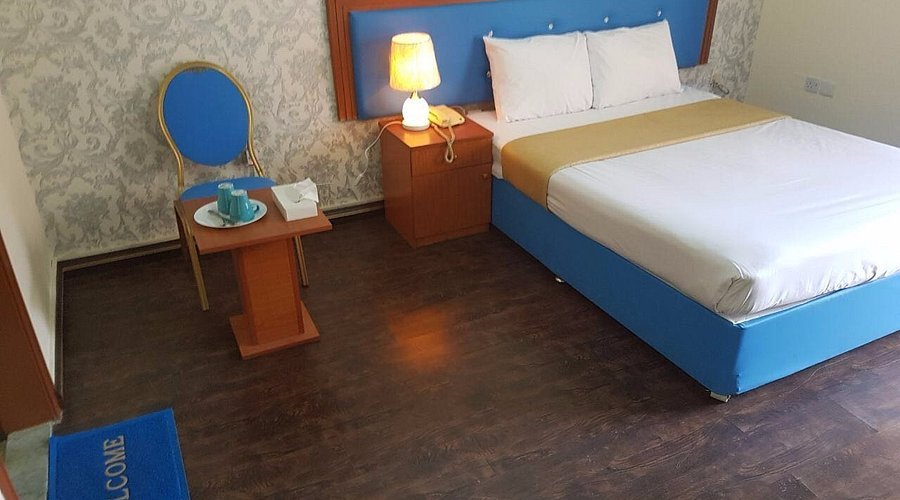 New Avon Hotel