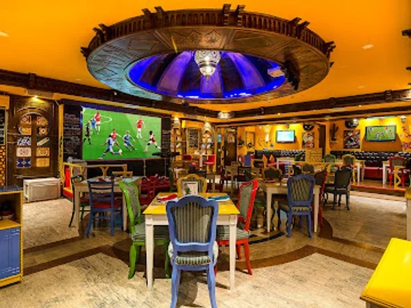 Cantina Continental & Mexican Restaurant