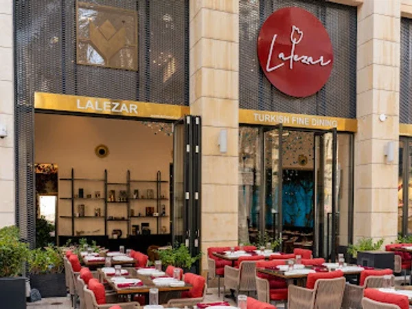 Lalezar Restaurant and Cafe