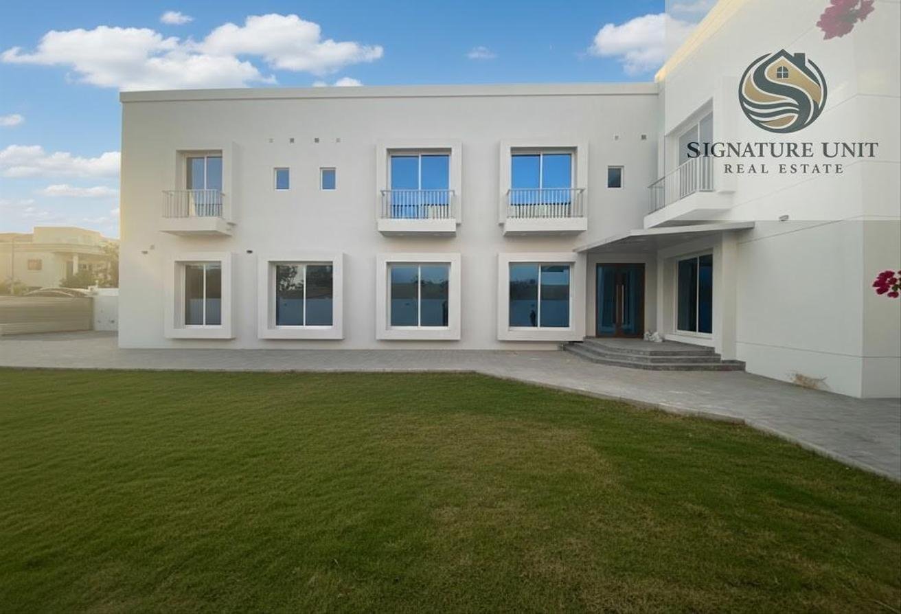 Вилла с 5 спальнями — Al Khawaneej 1
