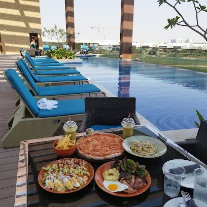 The Hills - Pool Bar & Lounge