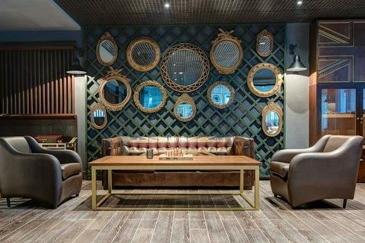 Cigar and Whisky Lounge