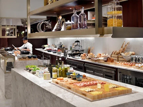 The Restaurant at Address Sky View