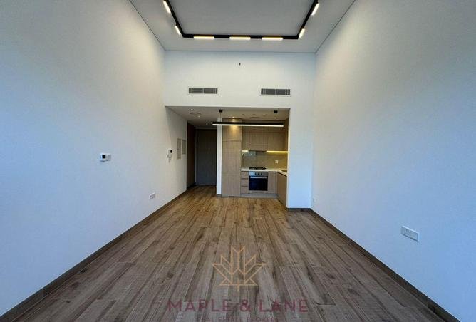 Студия в Oakley Square Residences