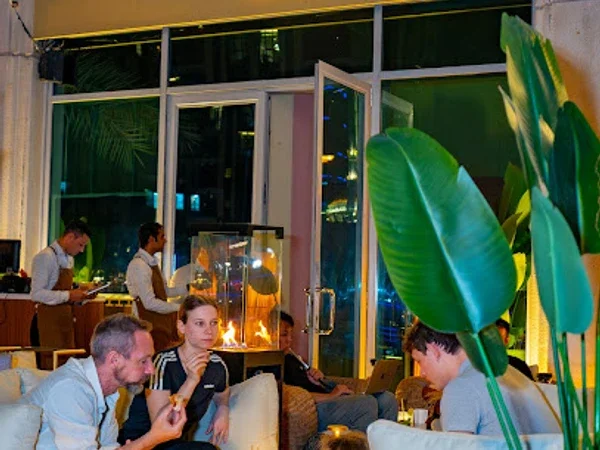 Arabian Cave Cafe "Letizia" dubai marina