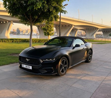 Ford Mustang 2024