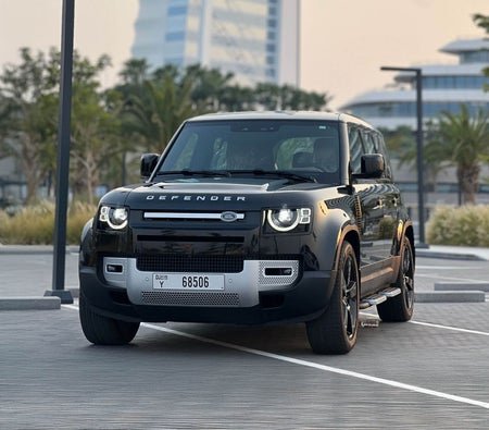 Land Rover Defender V6 2024