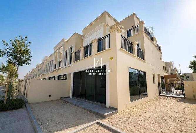 5BR Townhouse in Malta