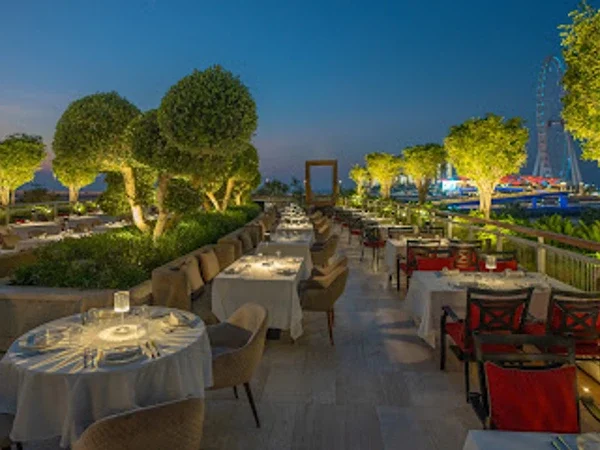Farina Bar & Grill