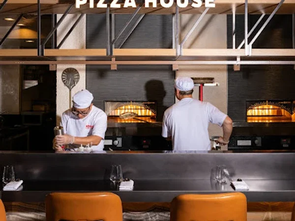 KONA Pizza House