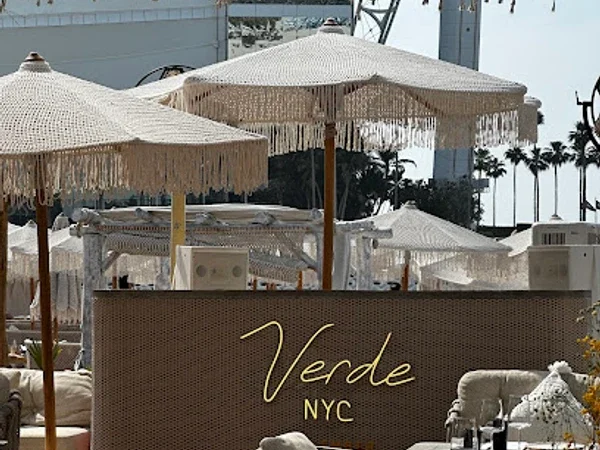 Verde