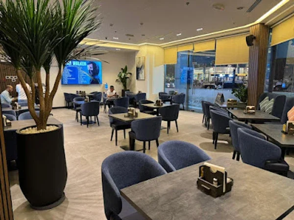 Niavaran Restaurant and Cafe