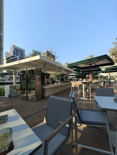 Float Beach Lounge