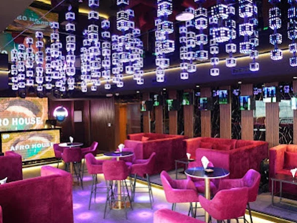 CnC DXB - Clouds and Cocktails - Rooftop Resto Pub