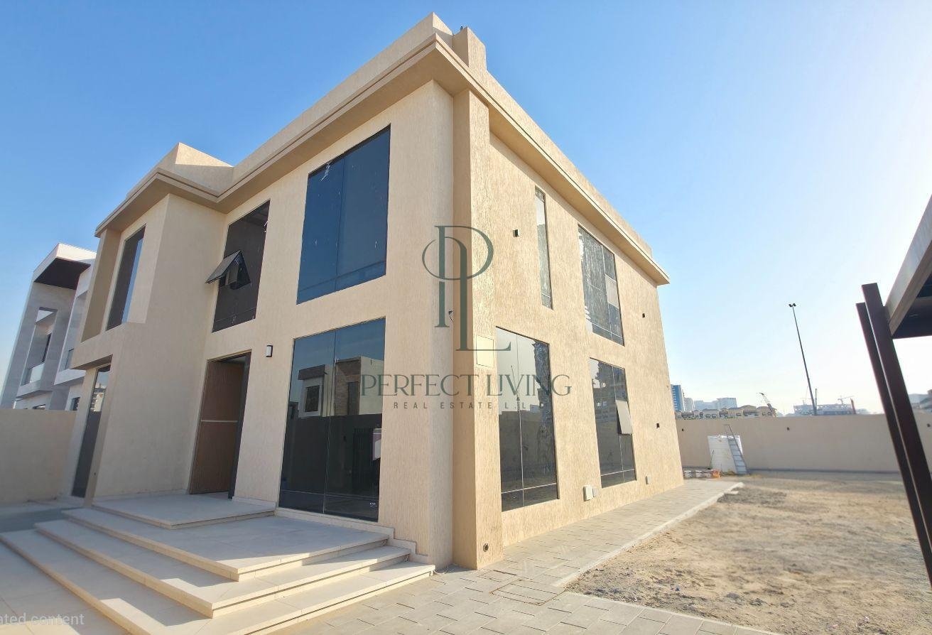 Вилла с 5 спальнями — Al Barsha South