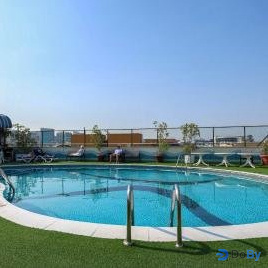 Aavri Hotel